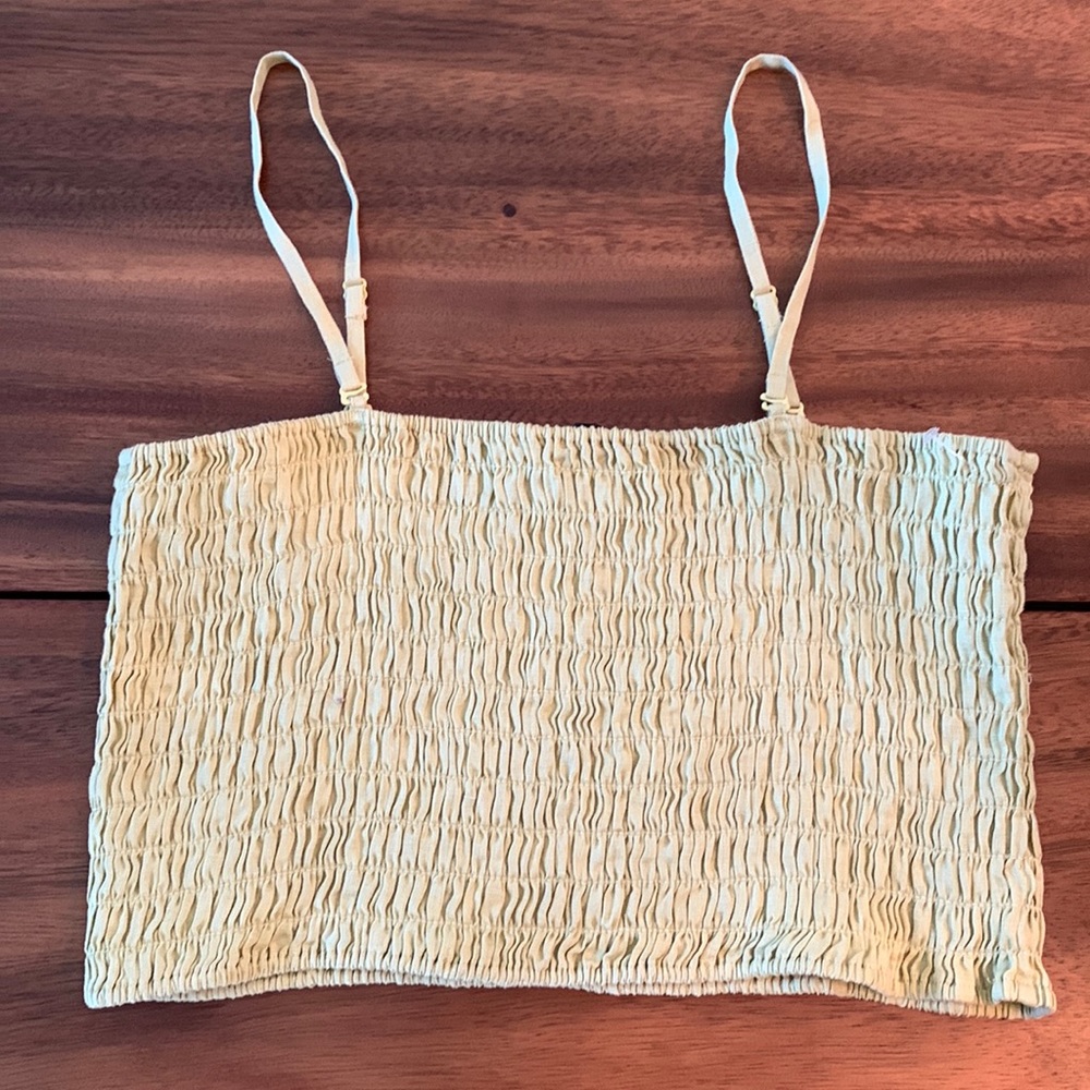 ATM cropped tank light green brand new! Sz Medium Linen